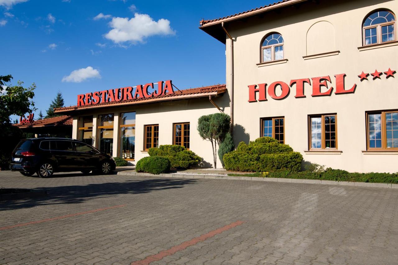 Hotel Lemoniada Lucmierz Экстерьер фото